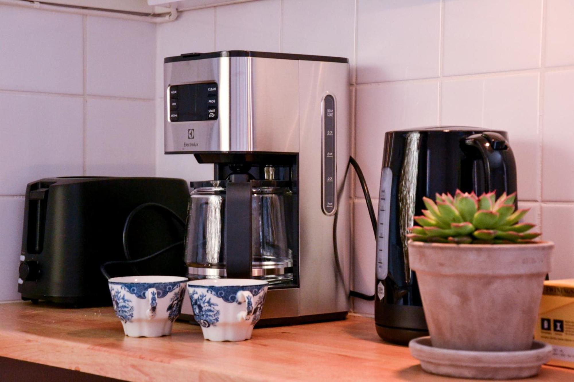 Adelsgatan Bed & Breakfast Visby Exterior photo